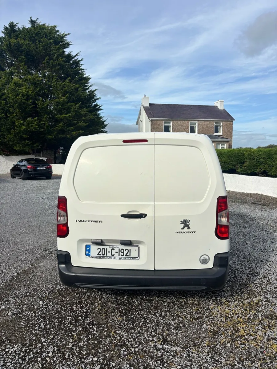 Peugeot Partner Van - Image 4
