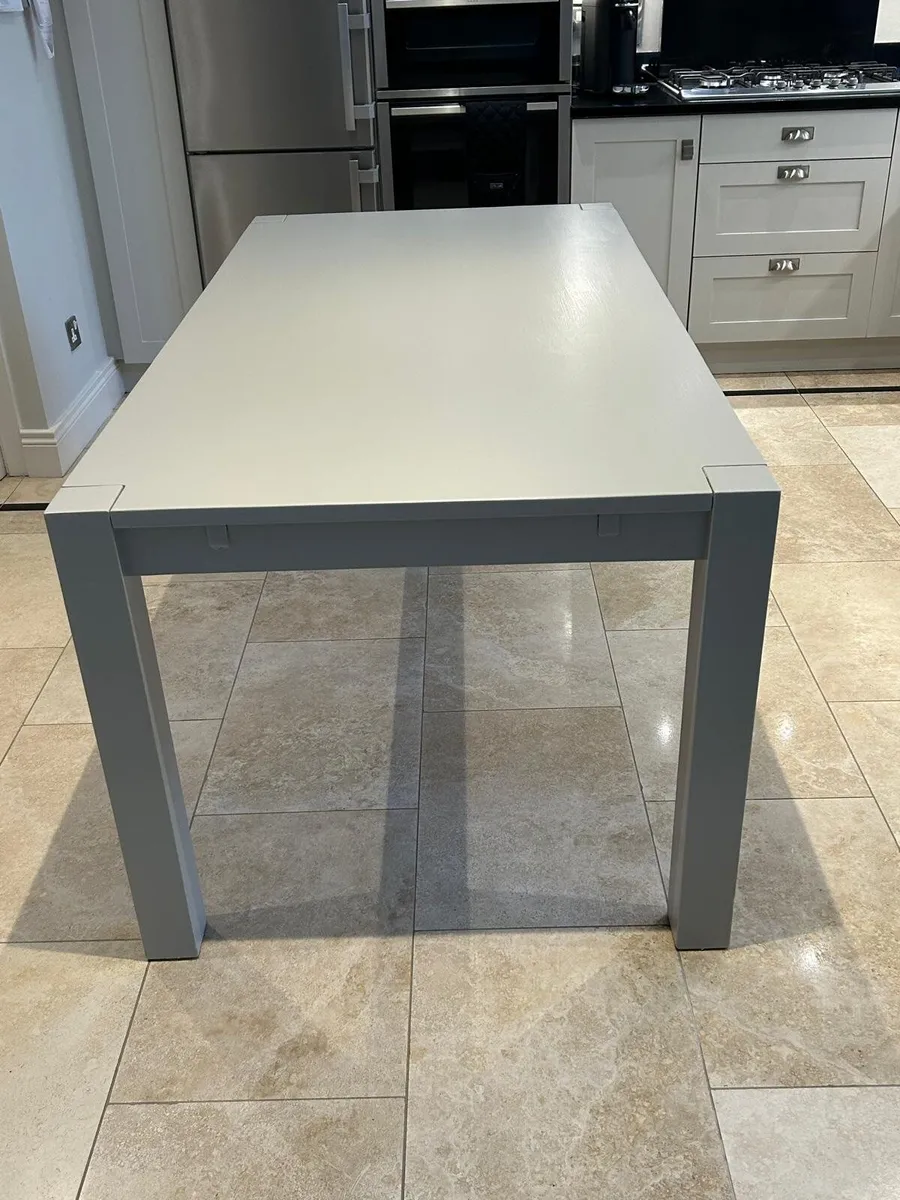Dining Table - Image 3