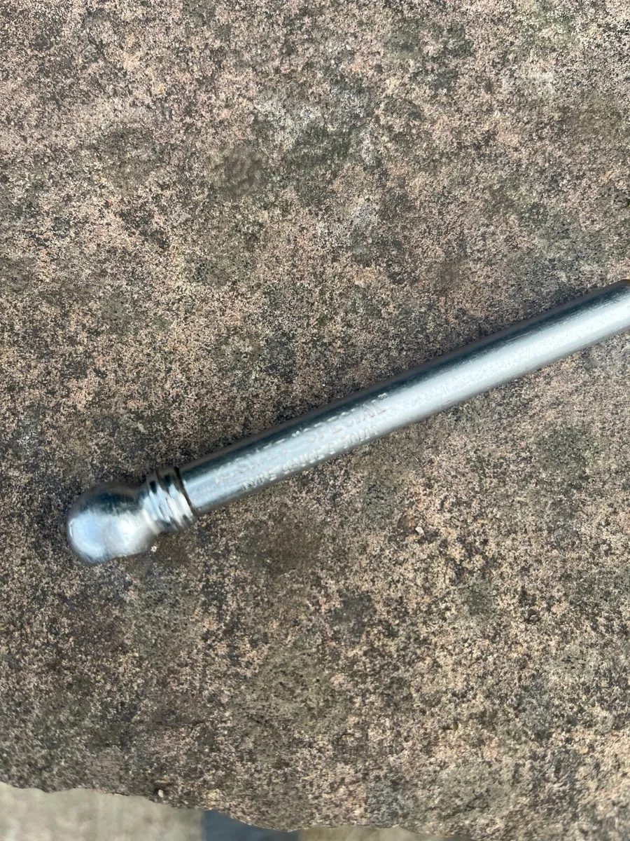 1930s Kismet Special Tyre Air Gauge - Image 2