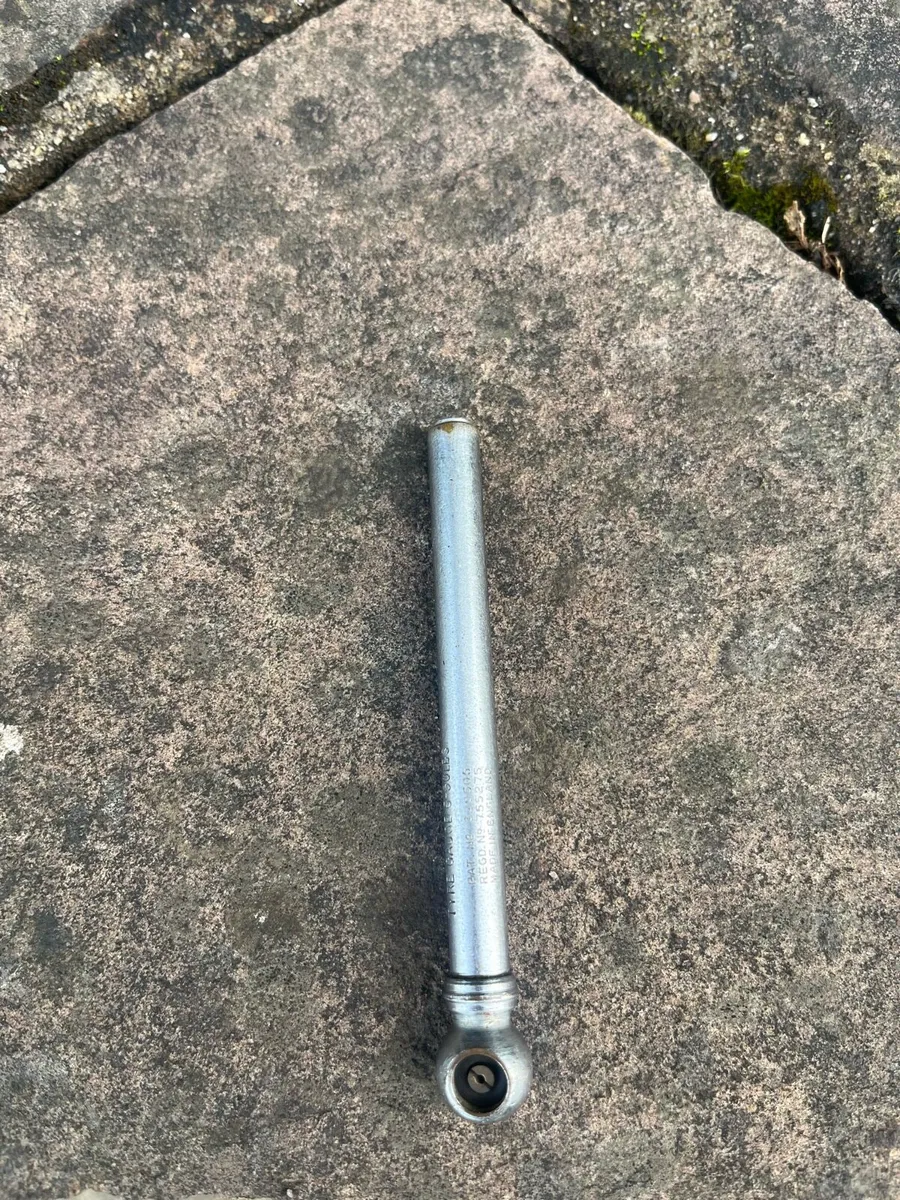1930s Kismet Special Tyre Air Gauge - Image 3