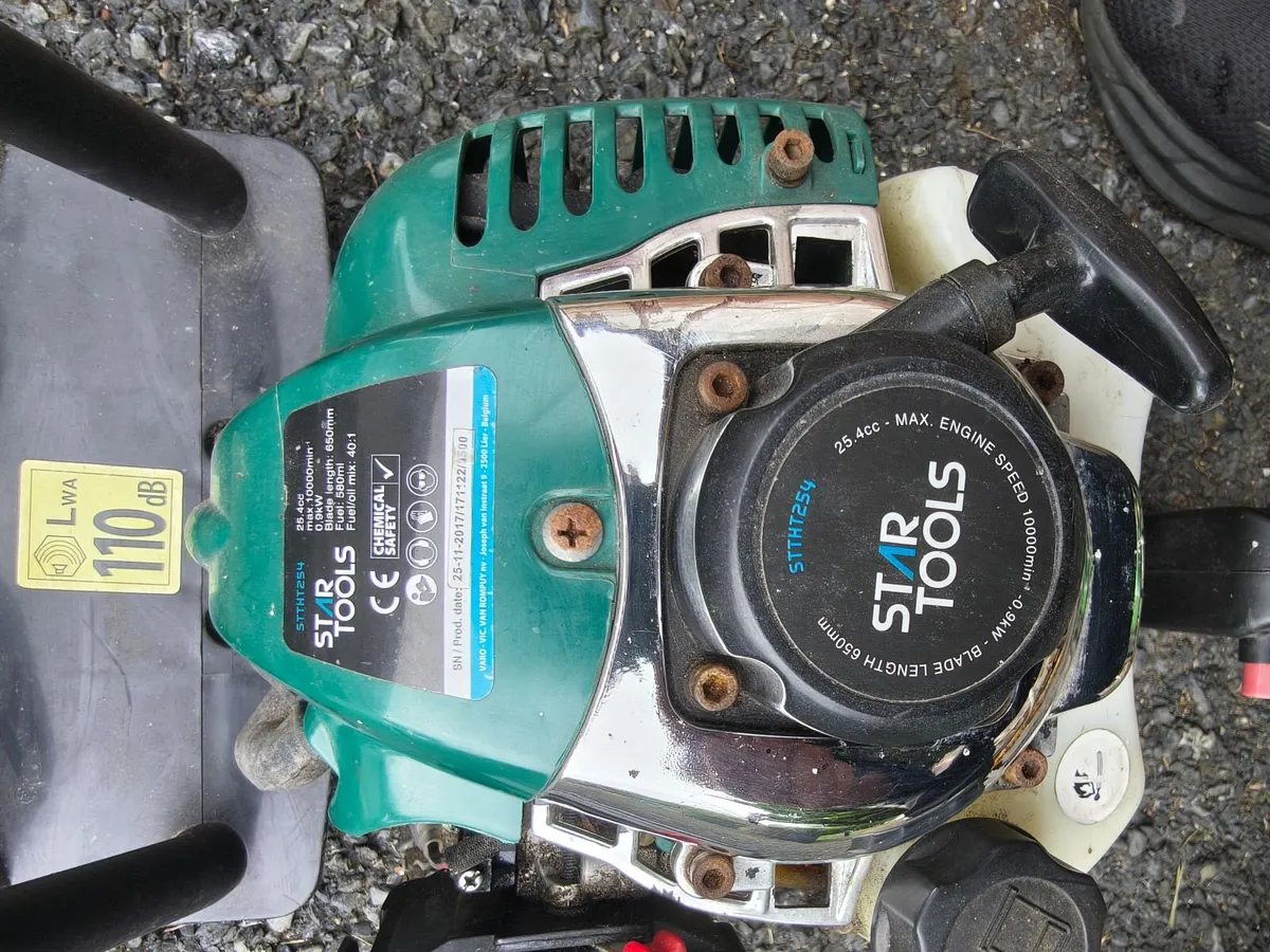 Hedge trimmer - Image 2