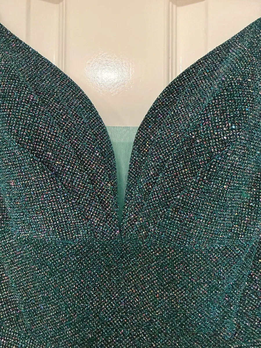 Green Sparkle Ball Gown **original price was €350 - Image 3