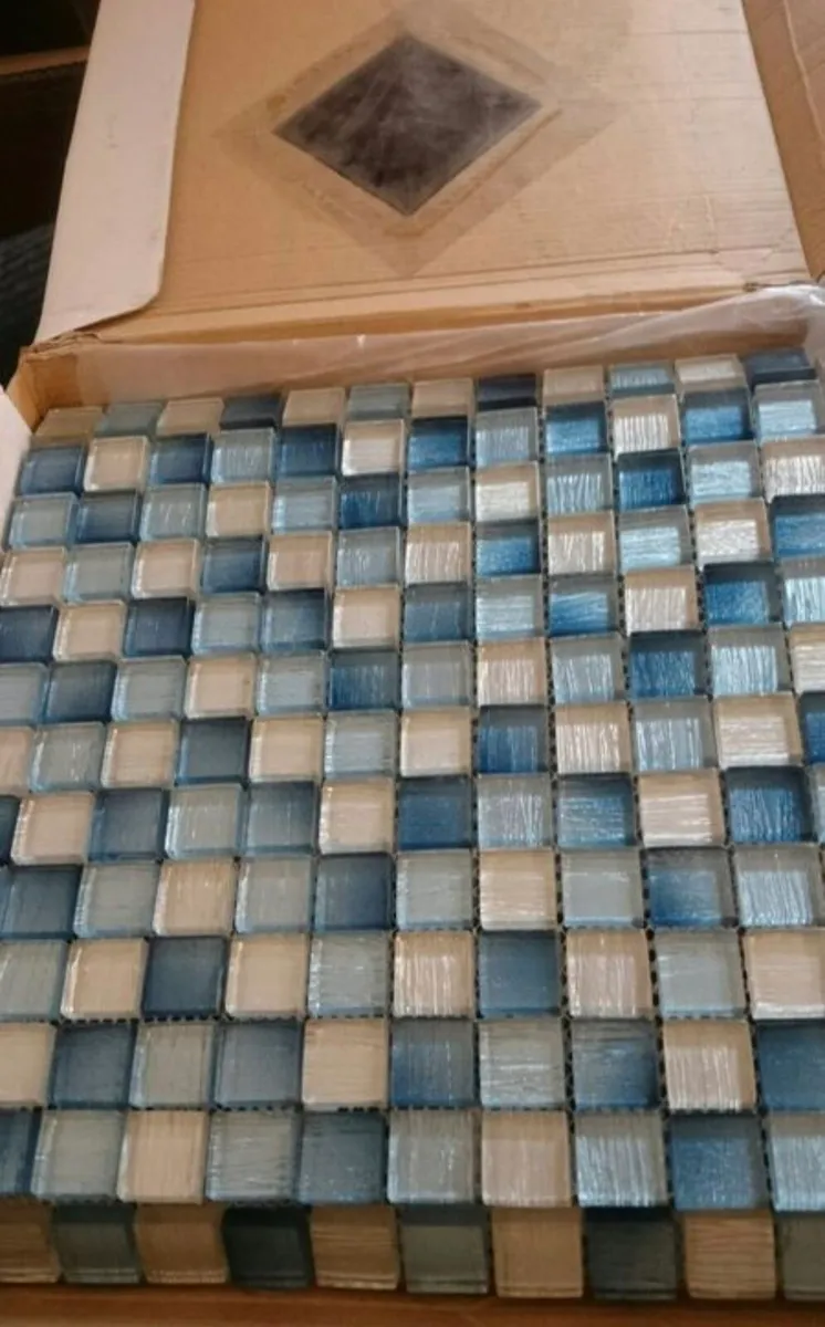 4 Mosaic tails sheets - Image 1