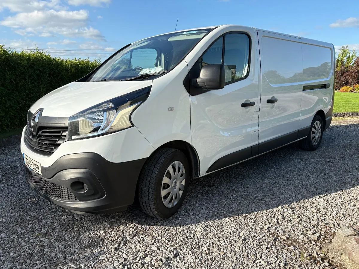 2019 Renault Trafic LL29 (LWB) Business Energy DCI - Image 2
