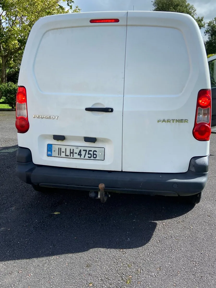 2011 Peugot partner van - Image 4