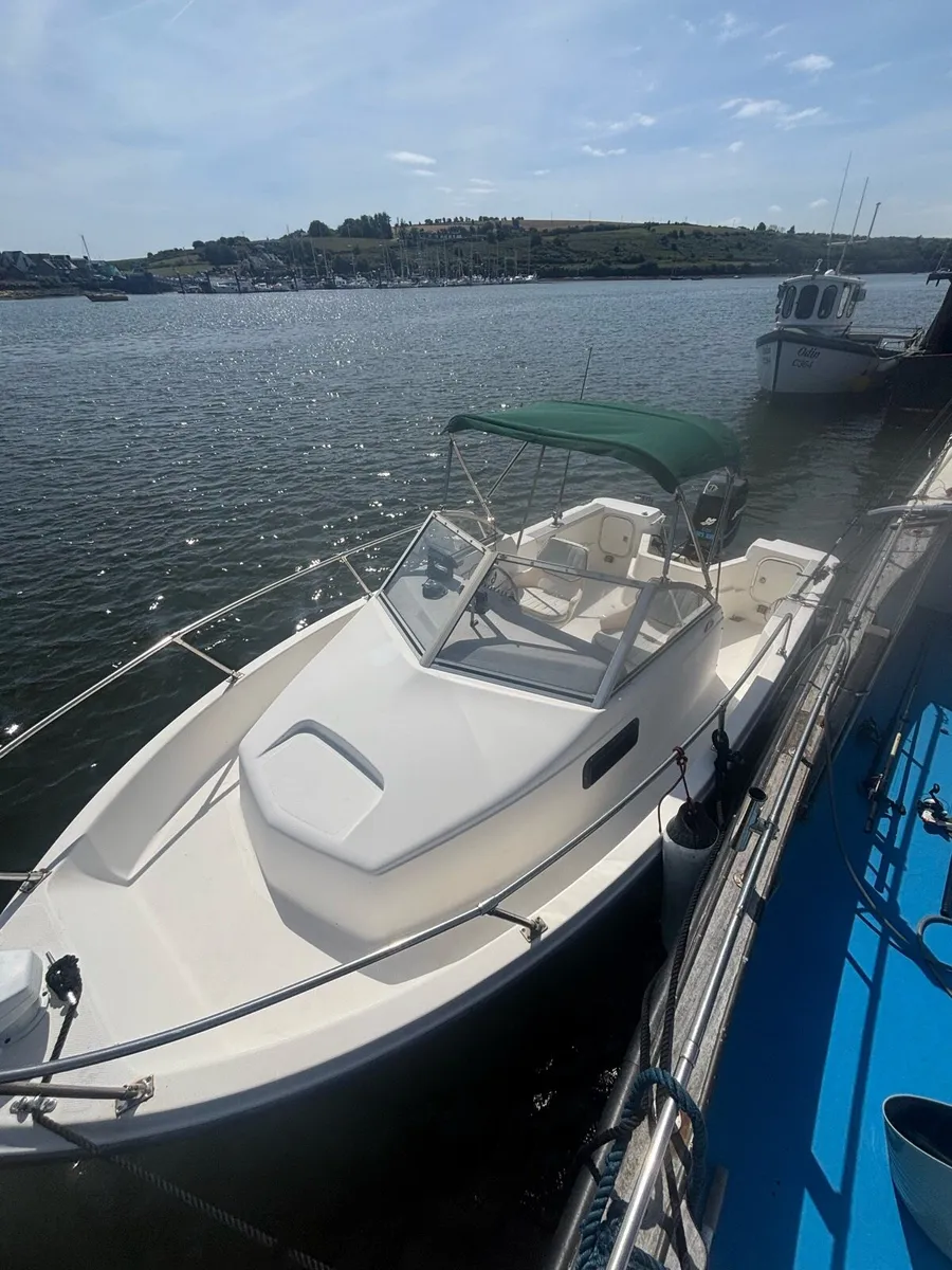 Trophy 1802 - Image 3