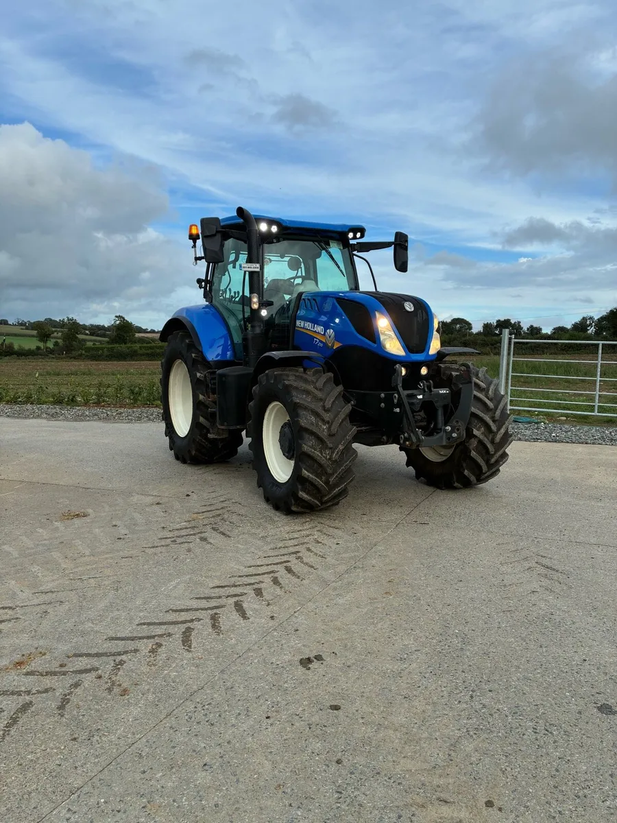 Tractor - Image 2
