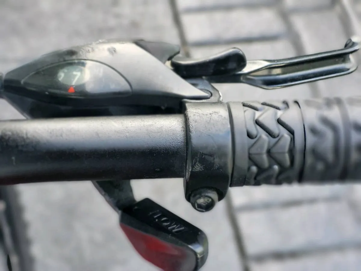 GUYS FELT DISC BRAKE BIKE - Image 4