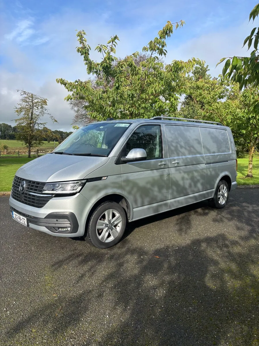 Volkswagen Transporter 2020 Auto Low kms - Image 2