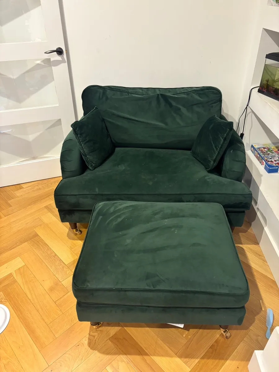 Cuddler chair - Image 1