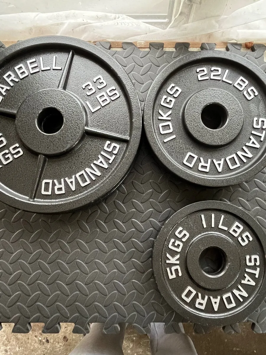 Gym Equipment and Weights - Image 3