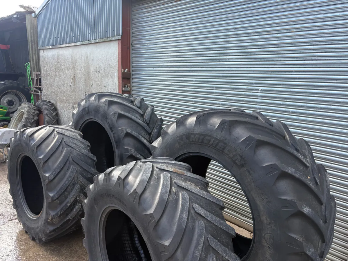 710/60/38+600/60/28 Michelins - Image 2