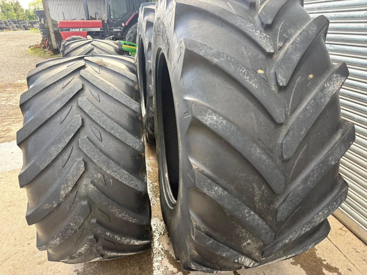 710/60/38+600/60/28 Michelins - Image 4