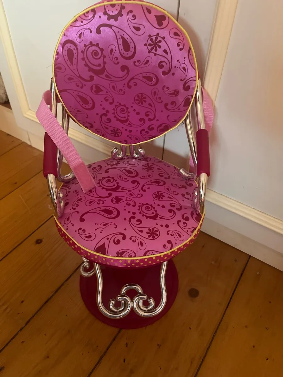 Our Generation salon chair - Image 1
