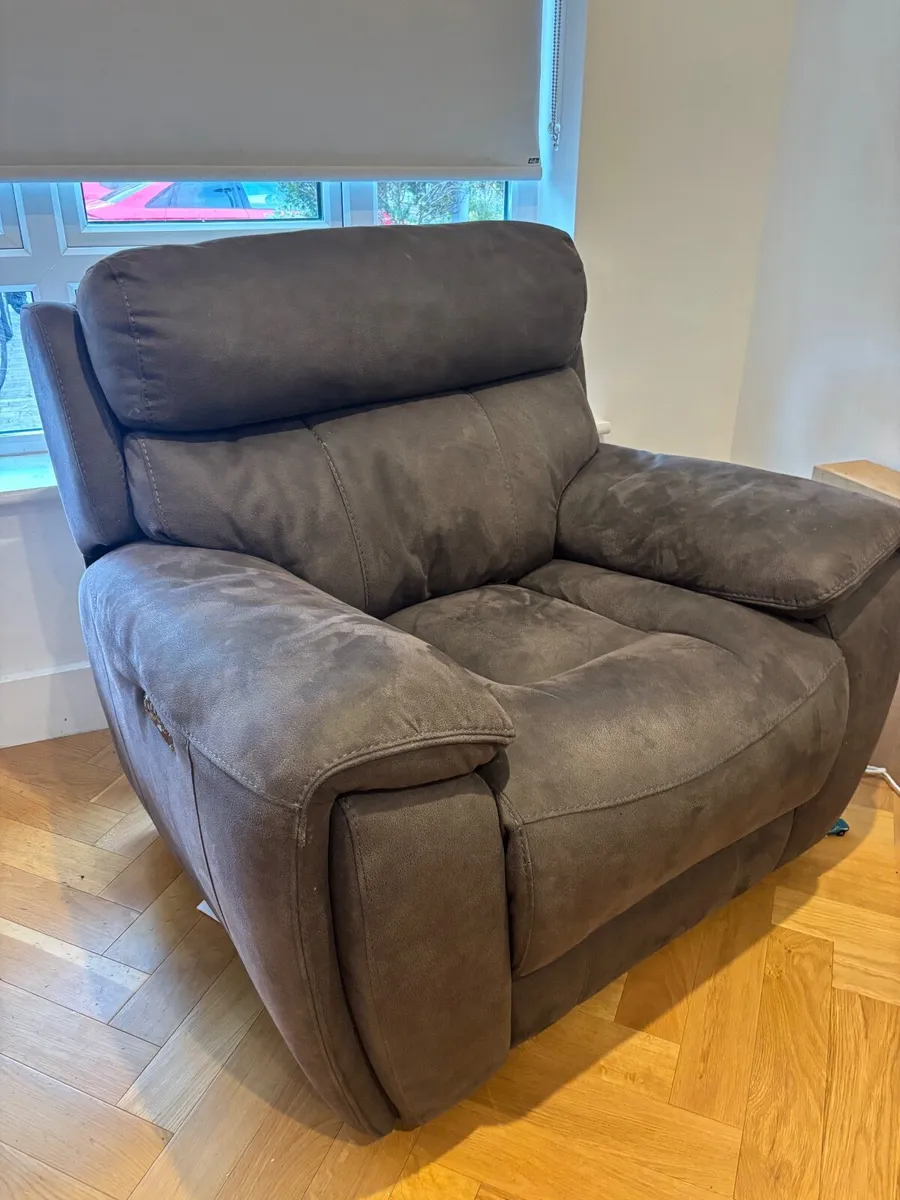 Sofa - Image 3