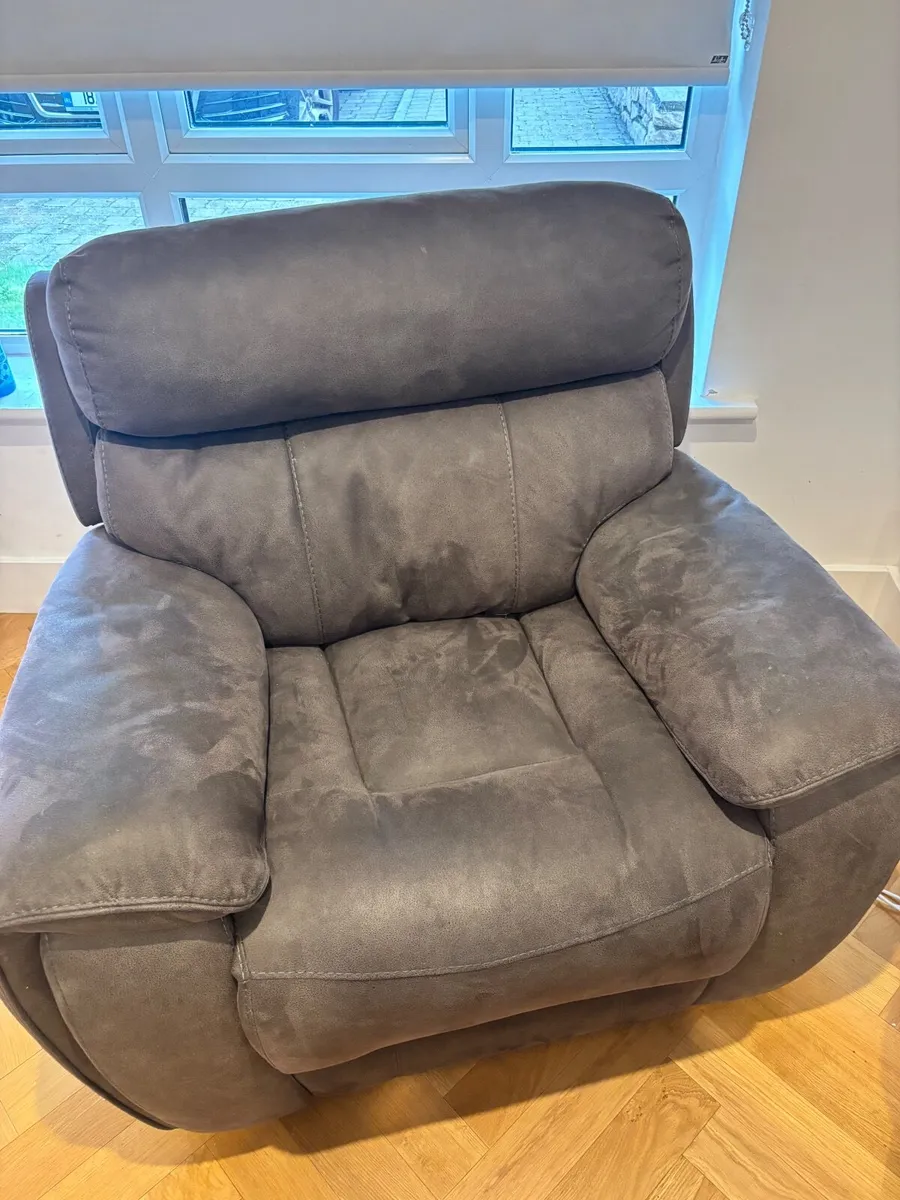 Sofa - Image 4