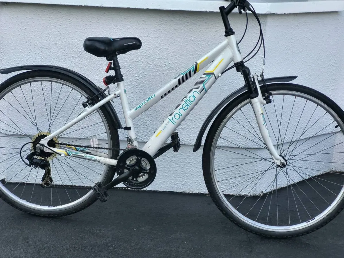 LADIES BIKE USED IN WORKING ORDER - Image 1