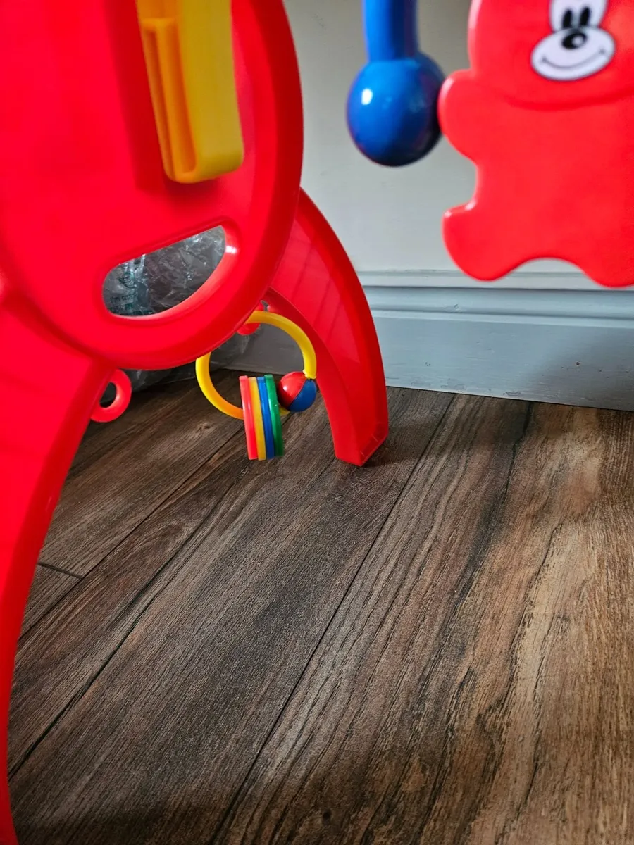 Baby rocker/chair and play gym - Image 4