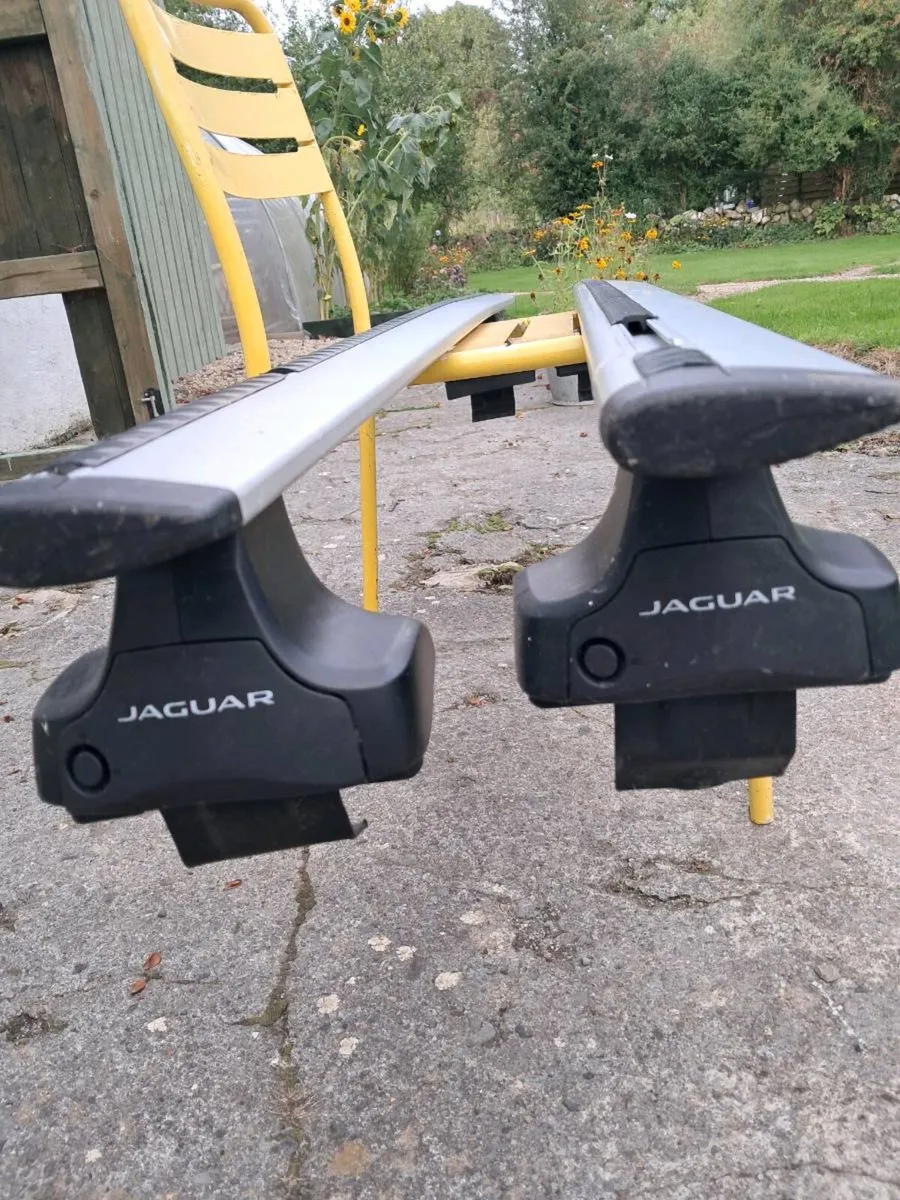 Jaguar XE roof bars - Image 1