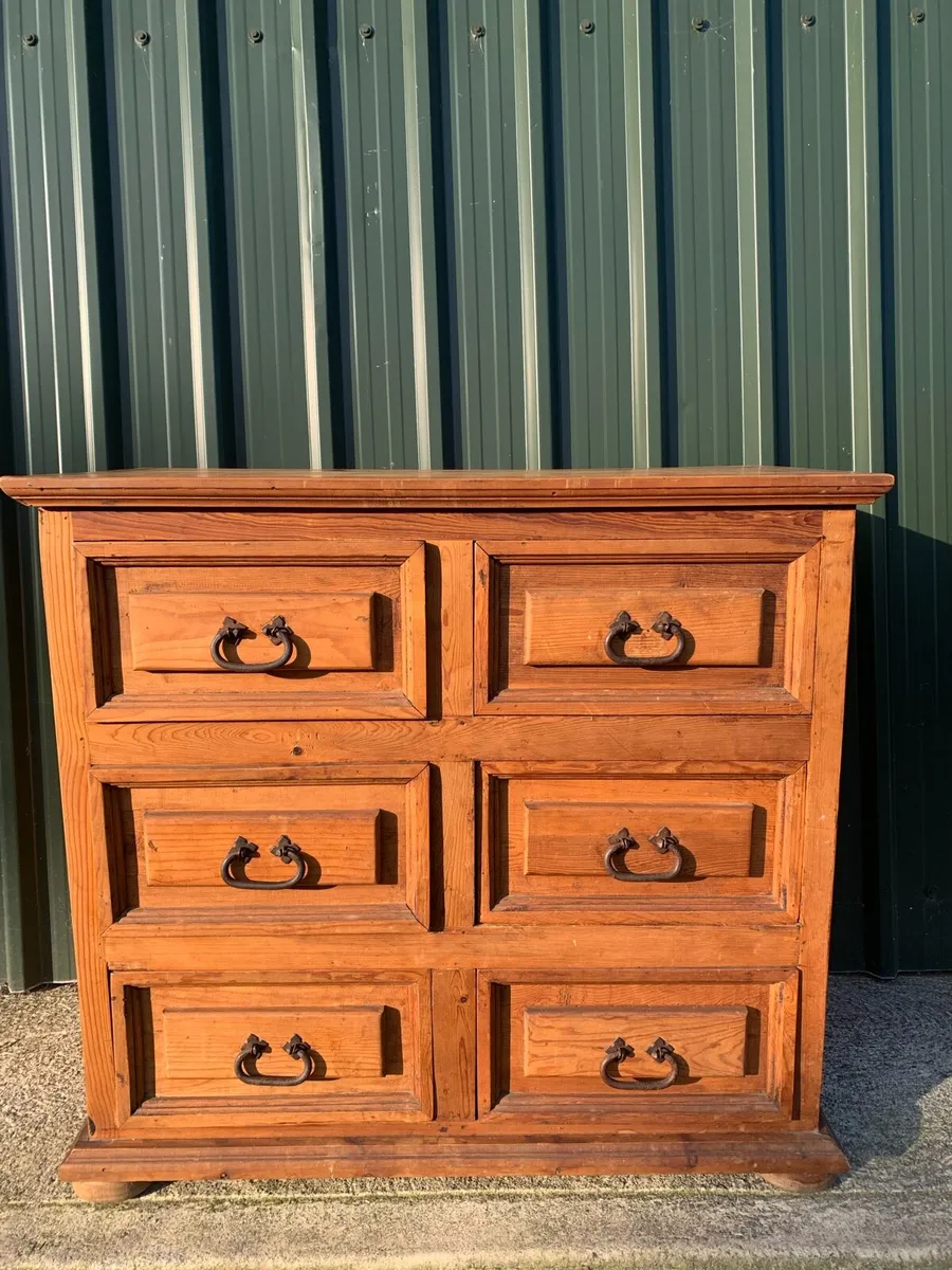 Chest of drawers - Image 1