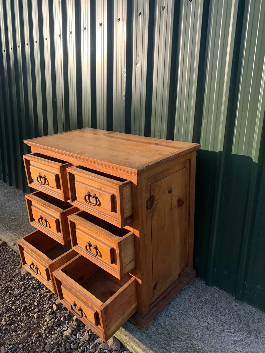 Chest of drawers - Image 2