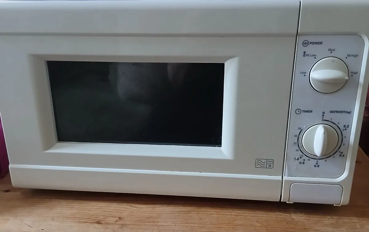 Microwave - Image 1