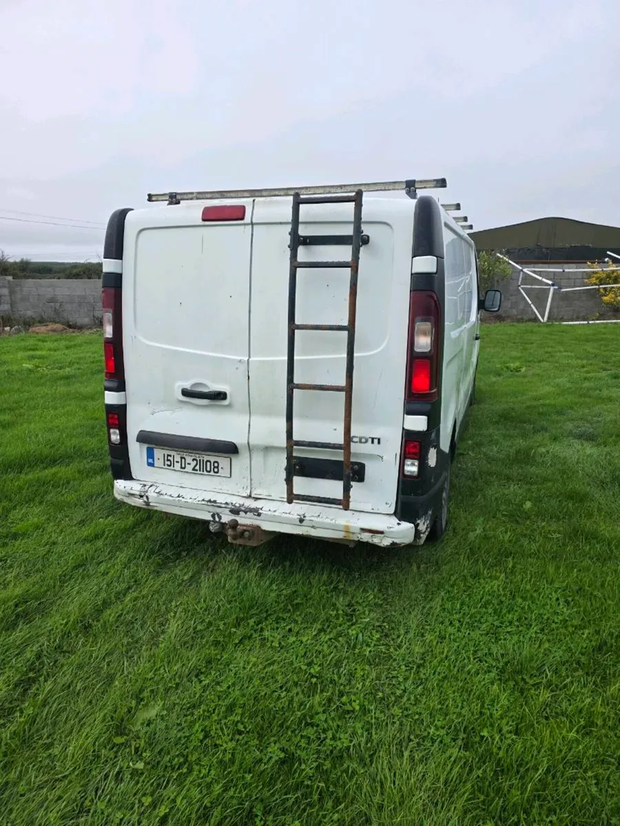 Opel Vivaro 2015 1.6  Tested till 2027  €3500 - Image 3