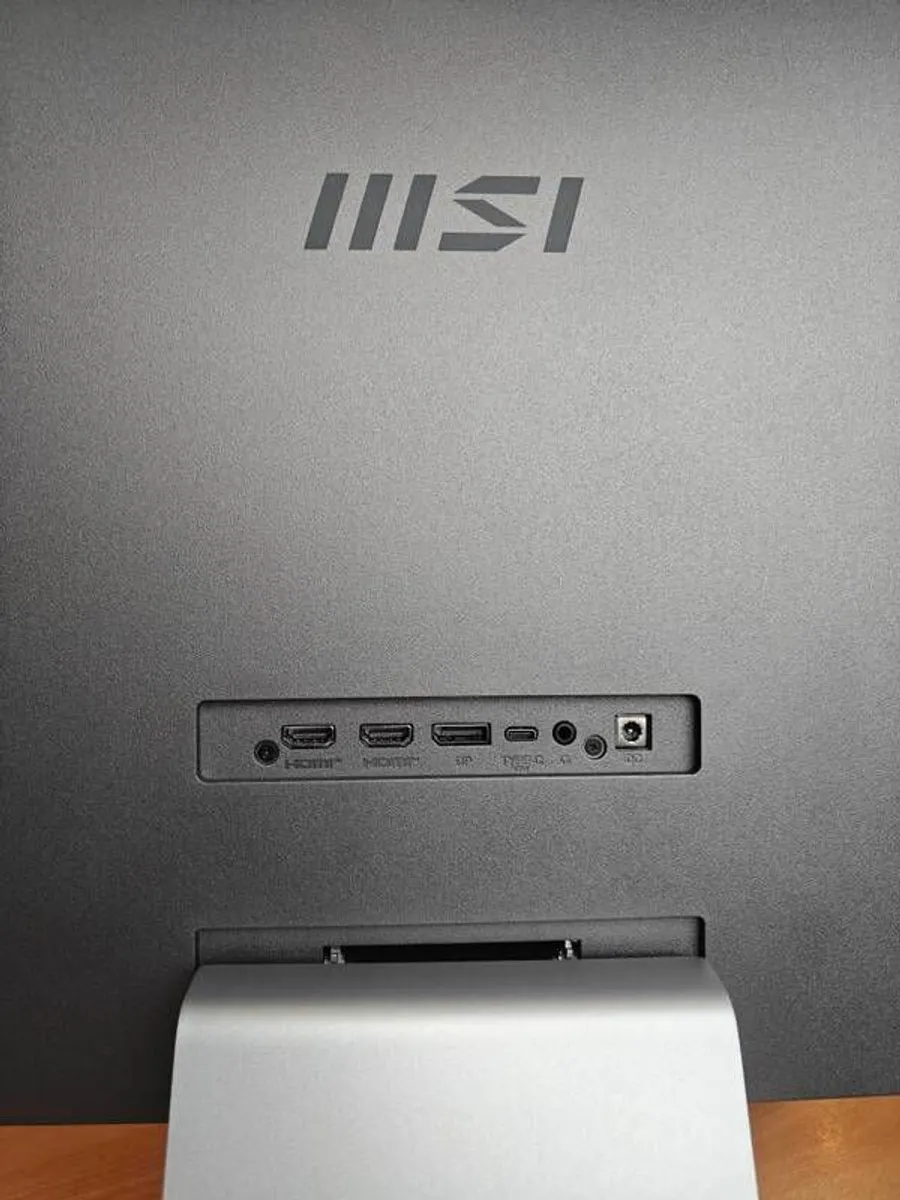 MSI Modern MD271UL 27" 4K UHD IPS Monitor: Mint Condition, Full Box & Accessories - Image 4