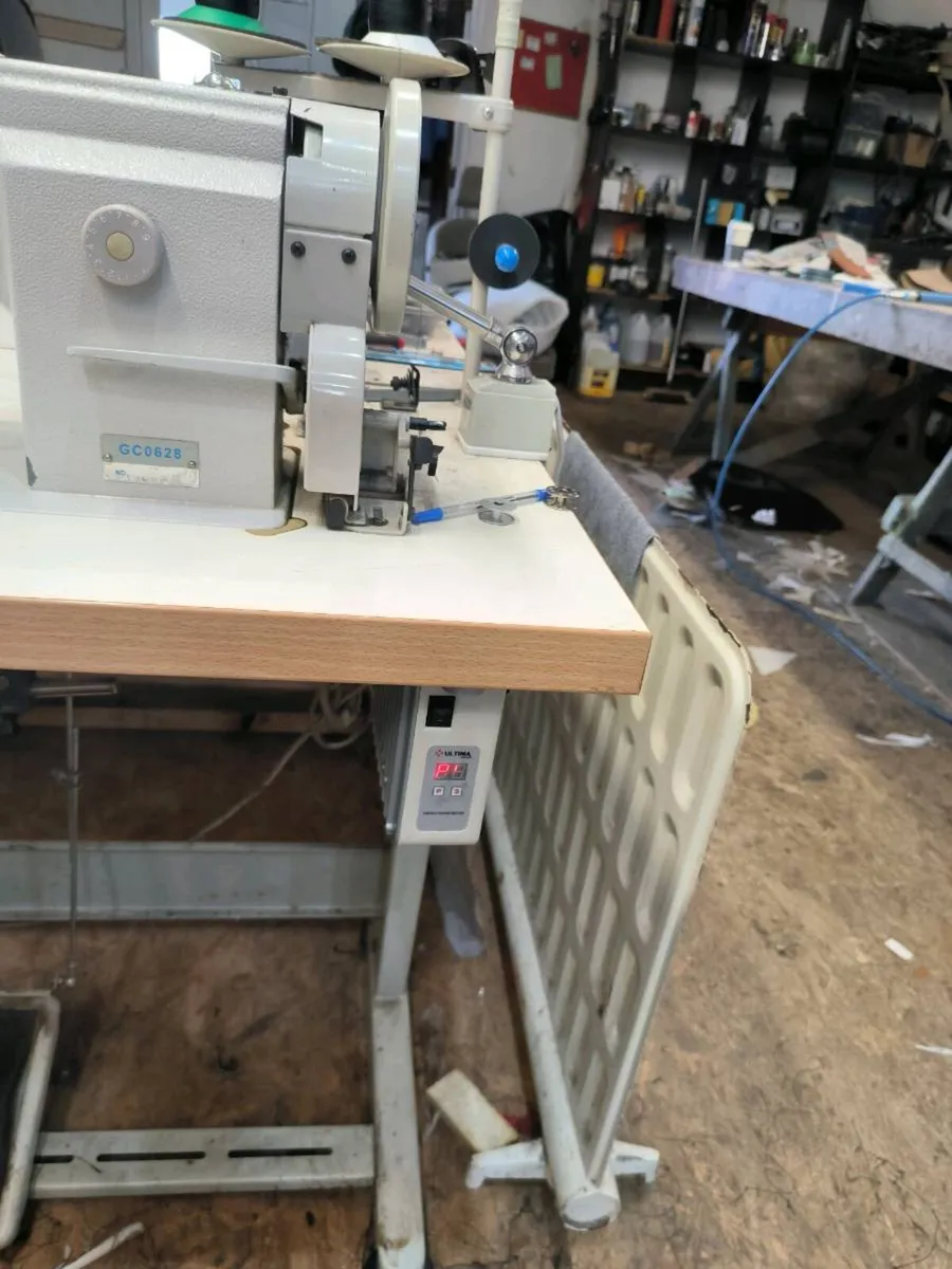 MAXDO sewing machine - Image 3