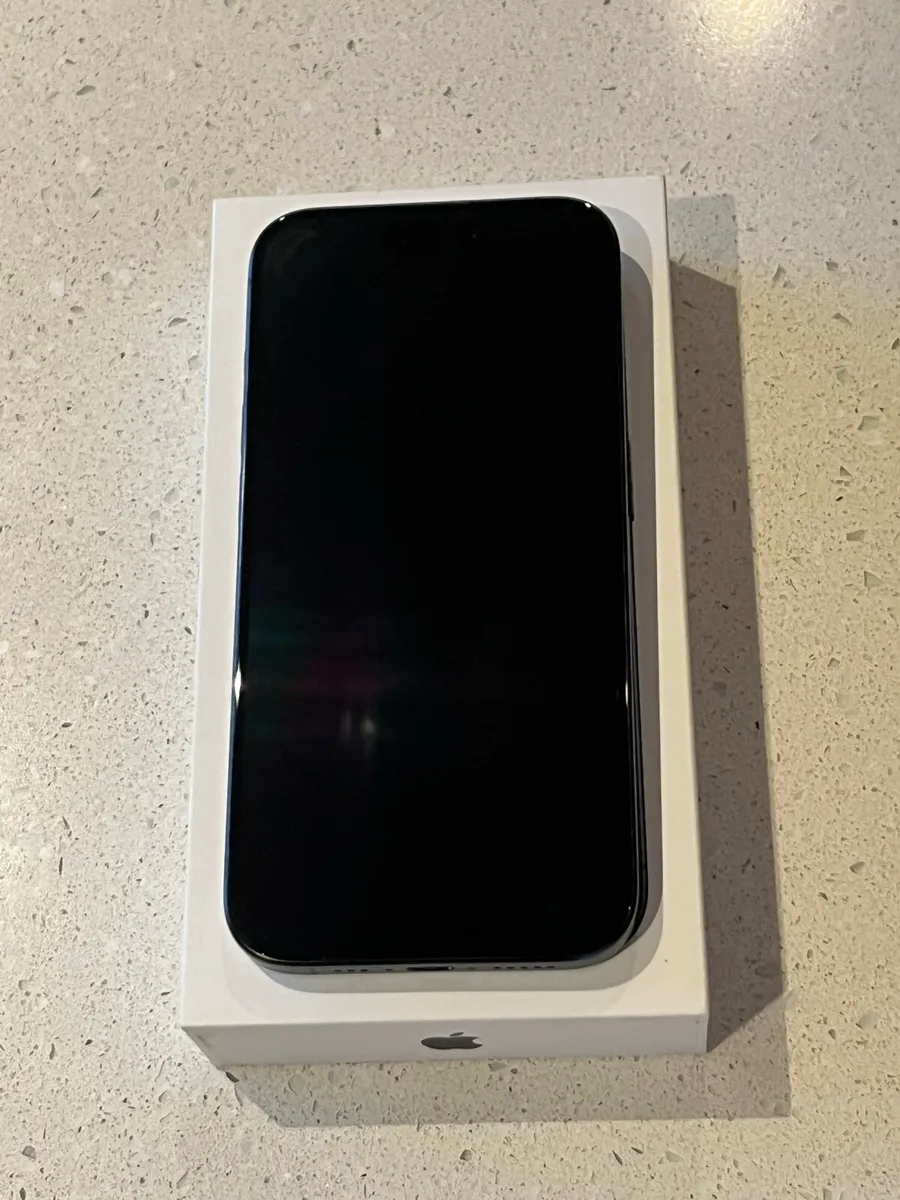 Apple Iphone 15 Pro - Image 3