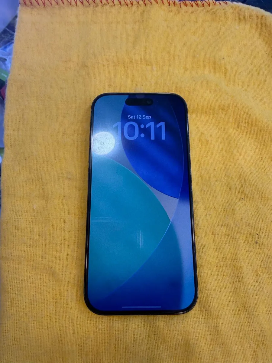 iPhone 16 pro 128GB - Image 1