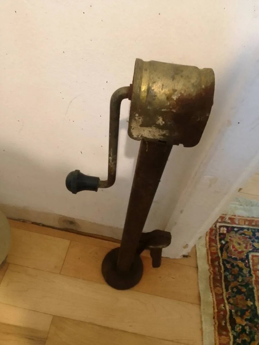 Vintage fiat jack made in italy R.P - Image 1