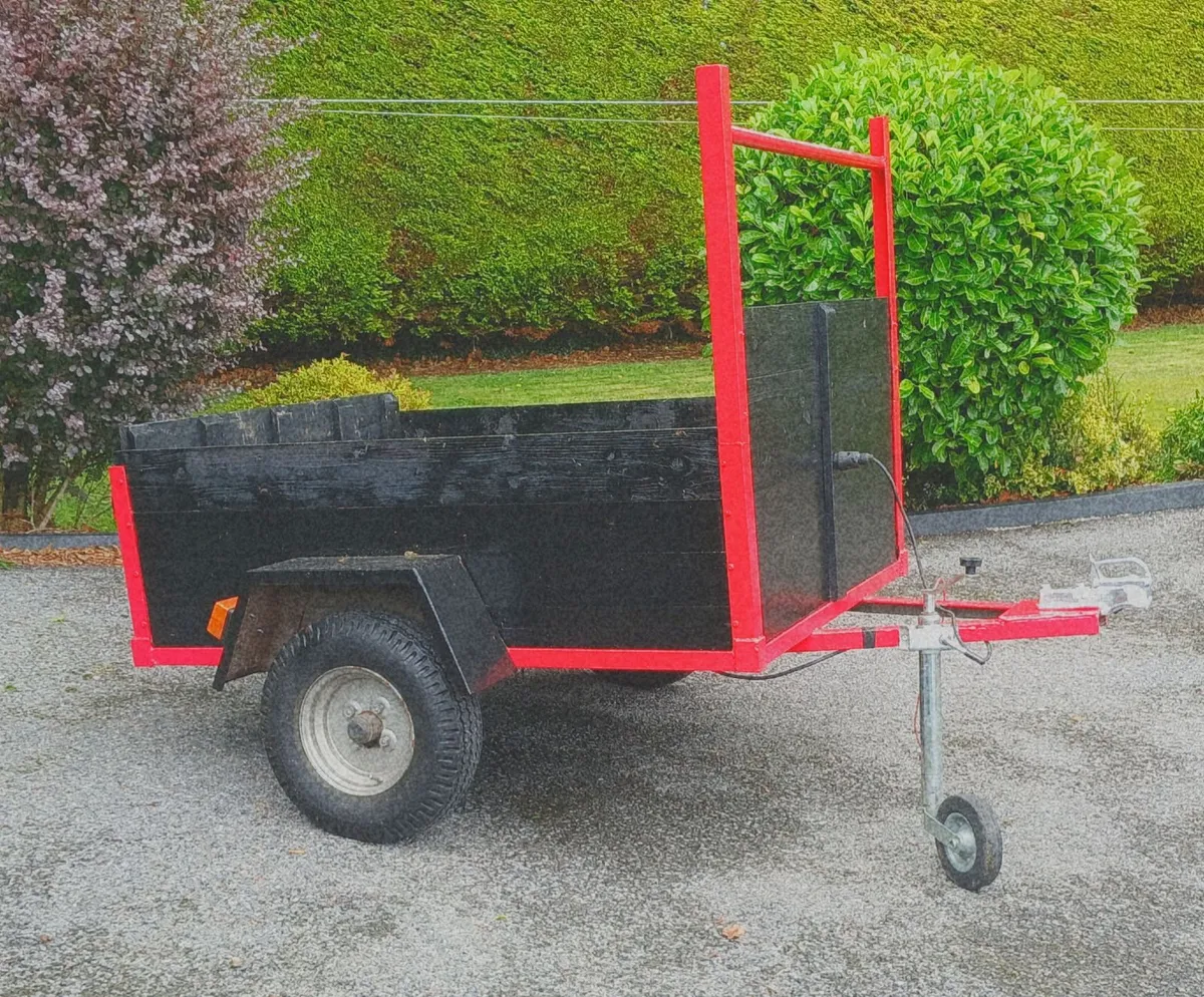 Trailer