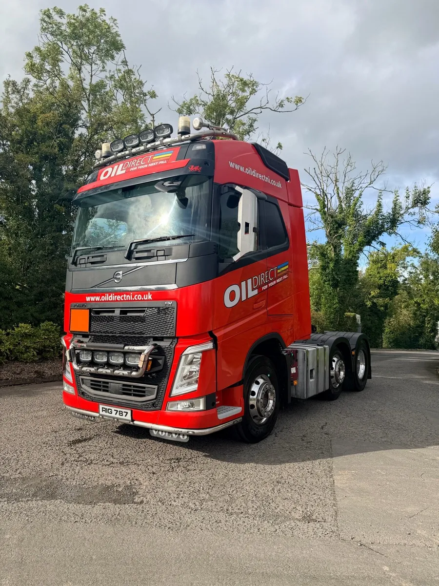 Volvo FH 540 ADR Tractor Unit 6x2 - Image 1