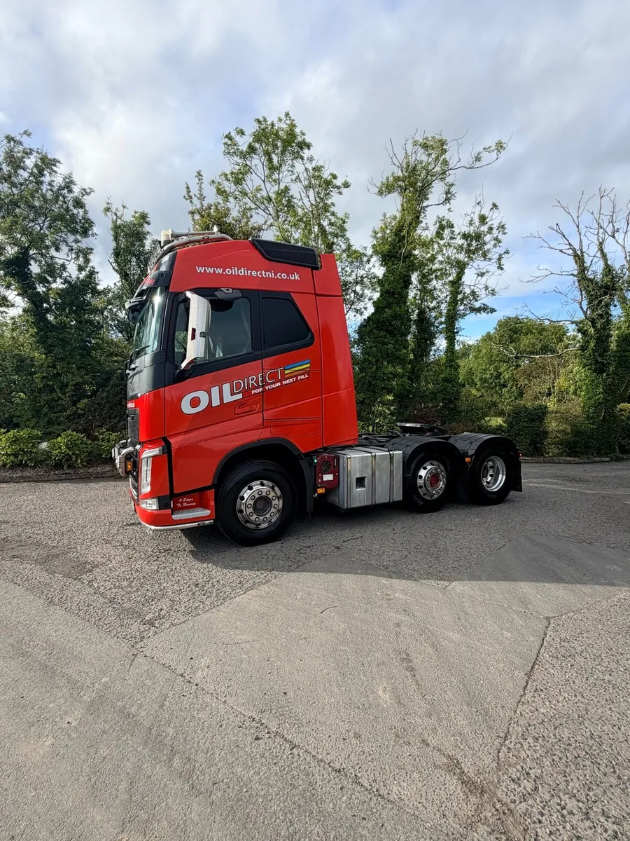 Volvo FH 540 ADR Tractor Unit 6x2 - Image 4