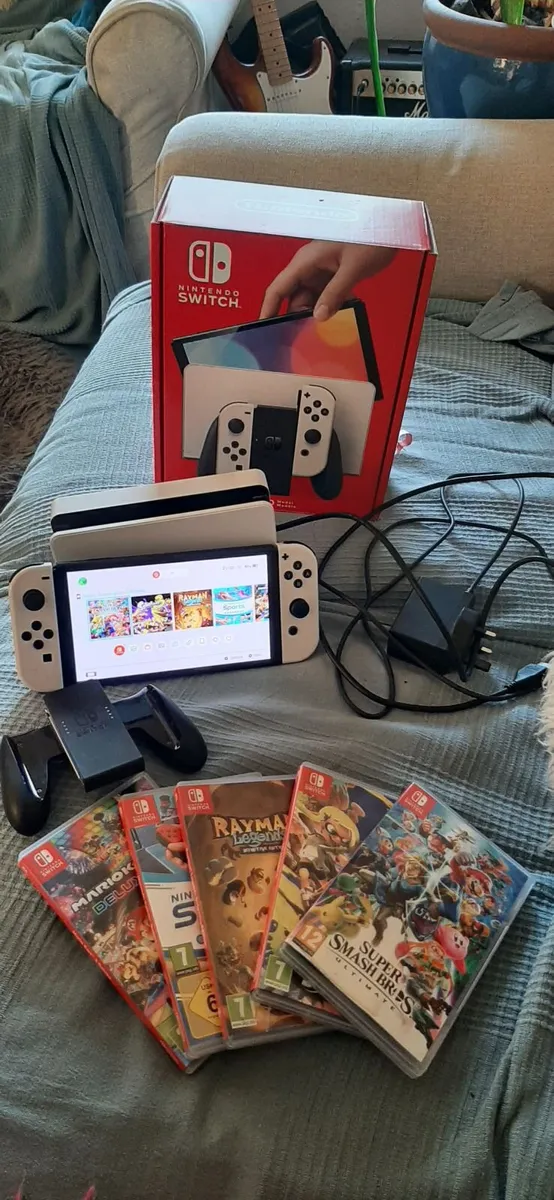 Nintendo Oled Switch - Image 1