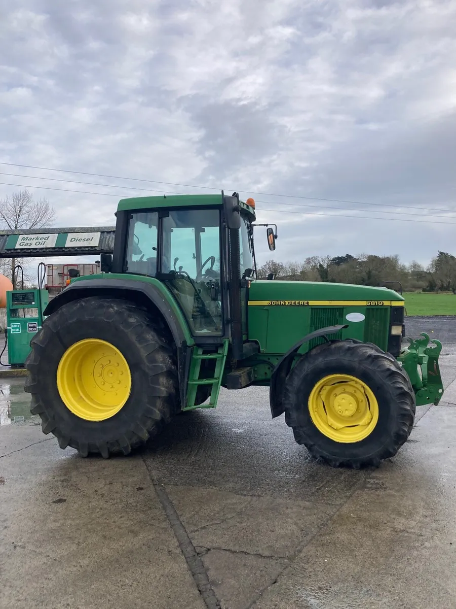 Wanted loader for John Deere 6810