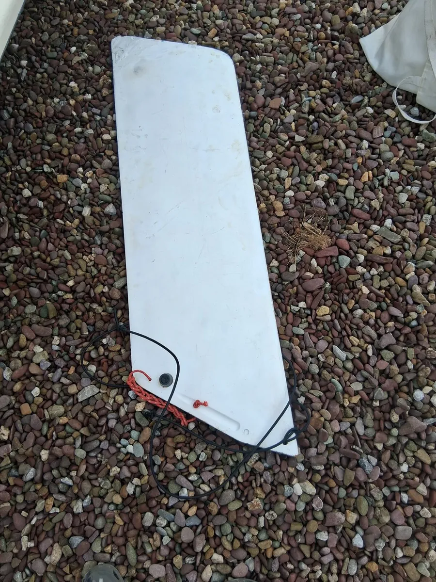 Laser Dinghy 4.7 and full size - Image 4