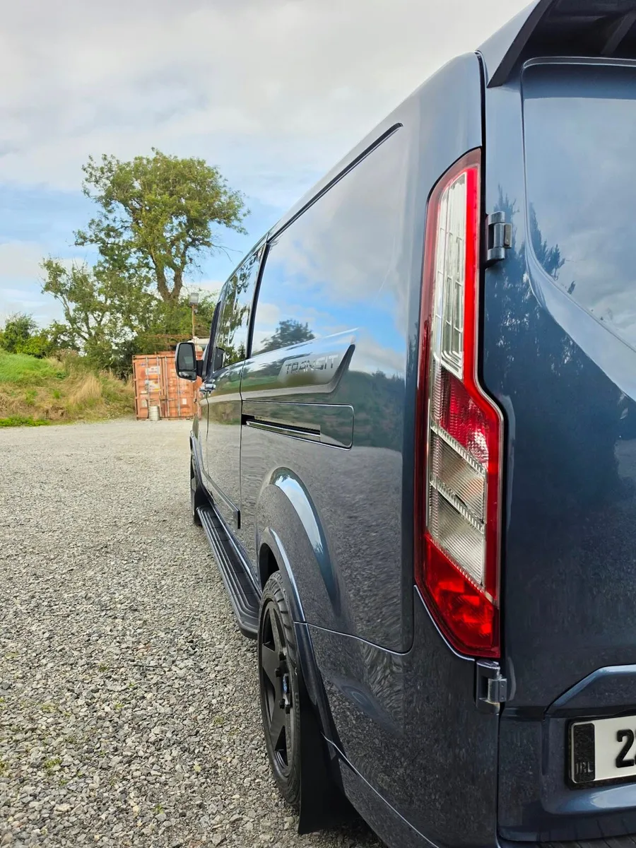 2022 transit custom 185 auto sport van - Image 3