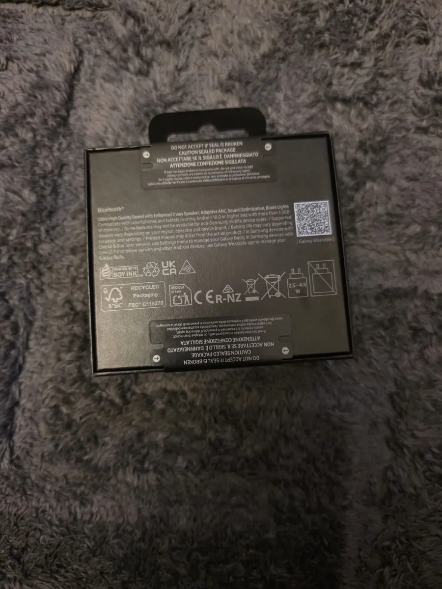 Samsung Galaxy Buds 3 Pro (Silver) – Brand New !!! - Image 4