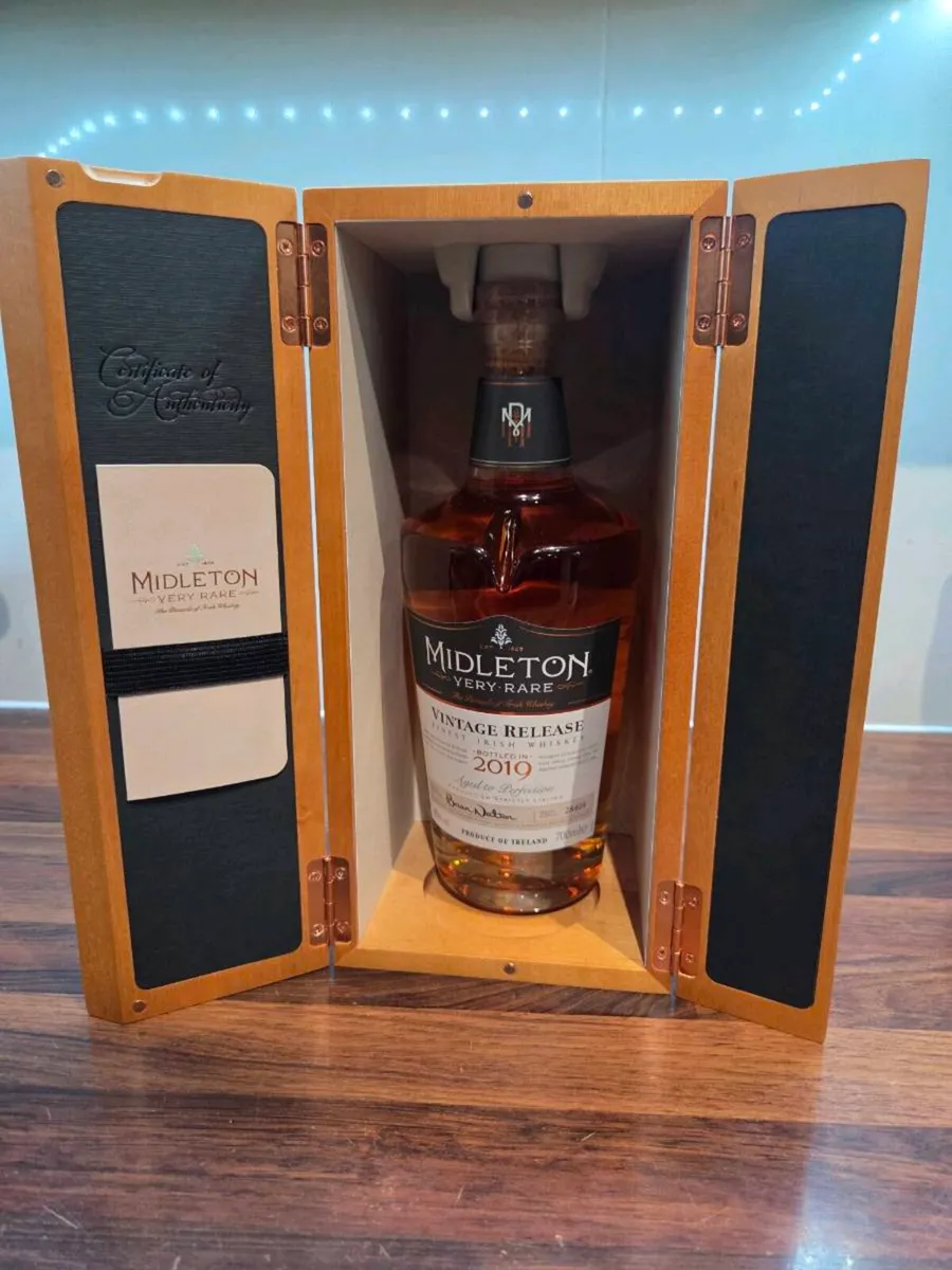 Midleton Very Rare Whiskey - Image 2