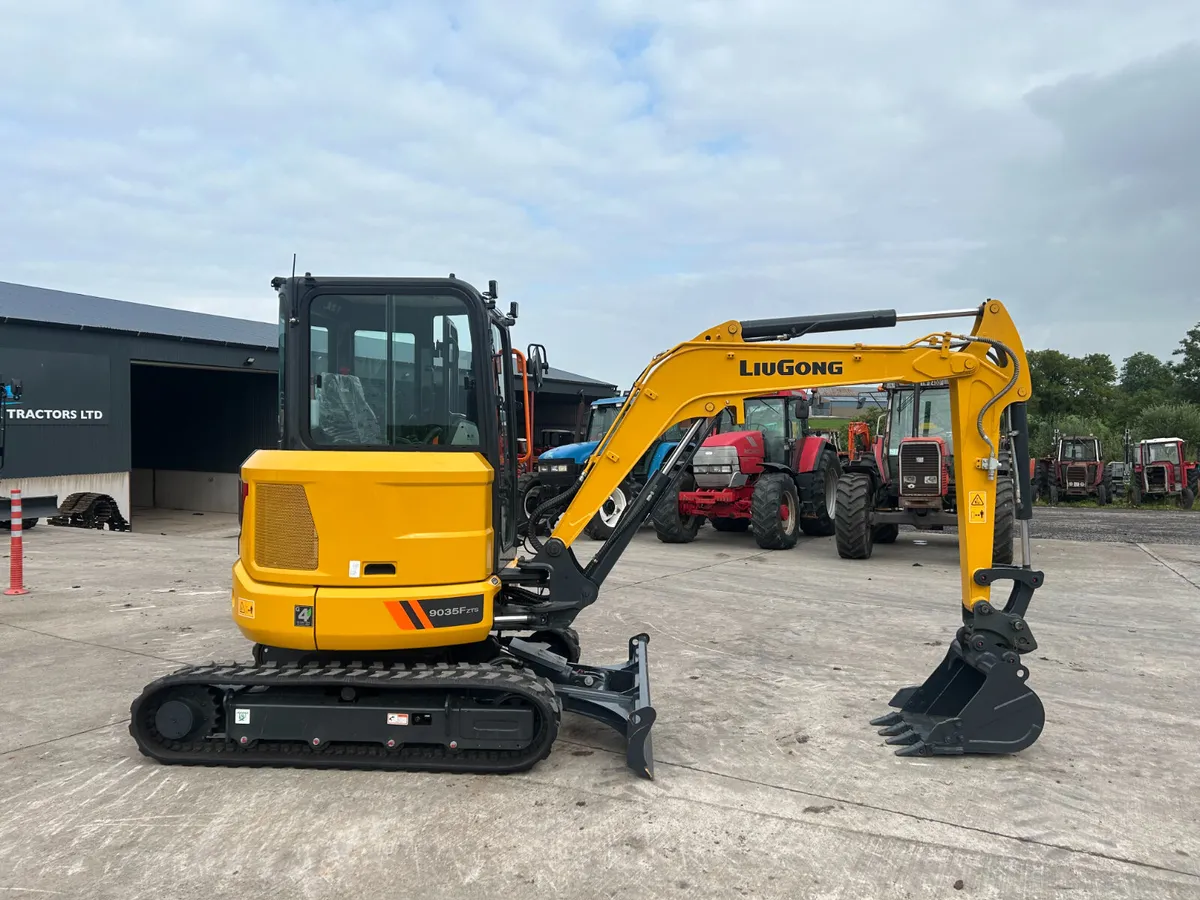 Brand New LiuGong 9035 FZTSG4 ( 3.5 Tonne) - Image 4