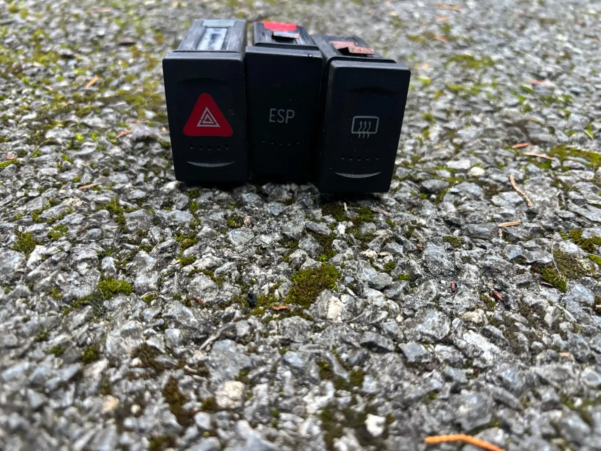 B5 Passat switches - Image 1