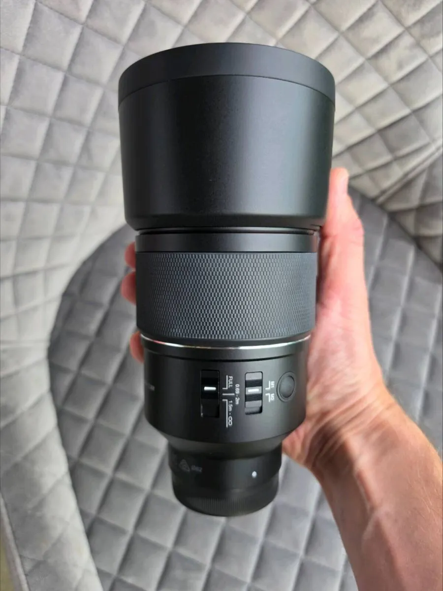 Samyang AF 135mm F1.8 Sony FE Lens - Image 2