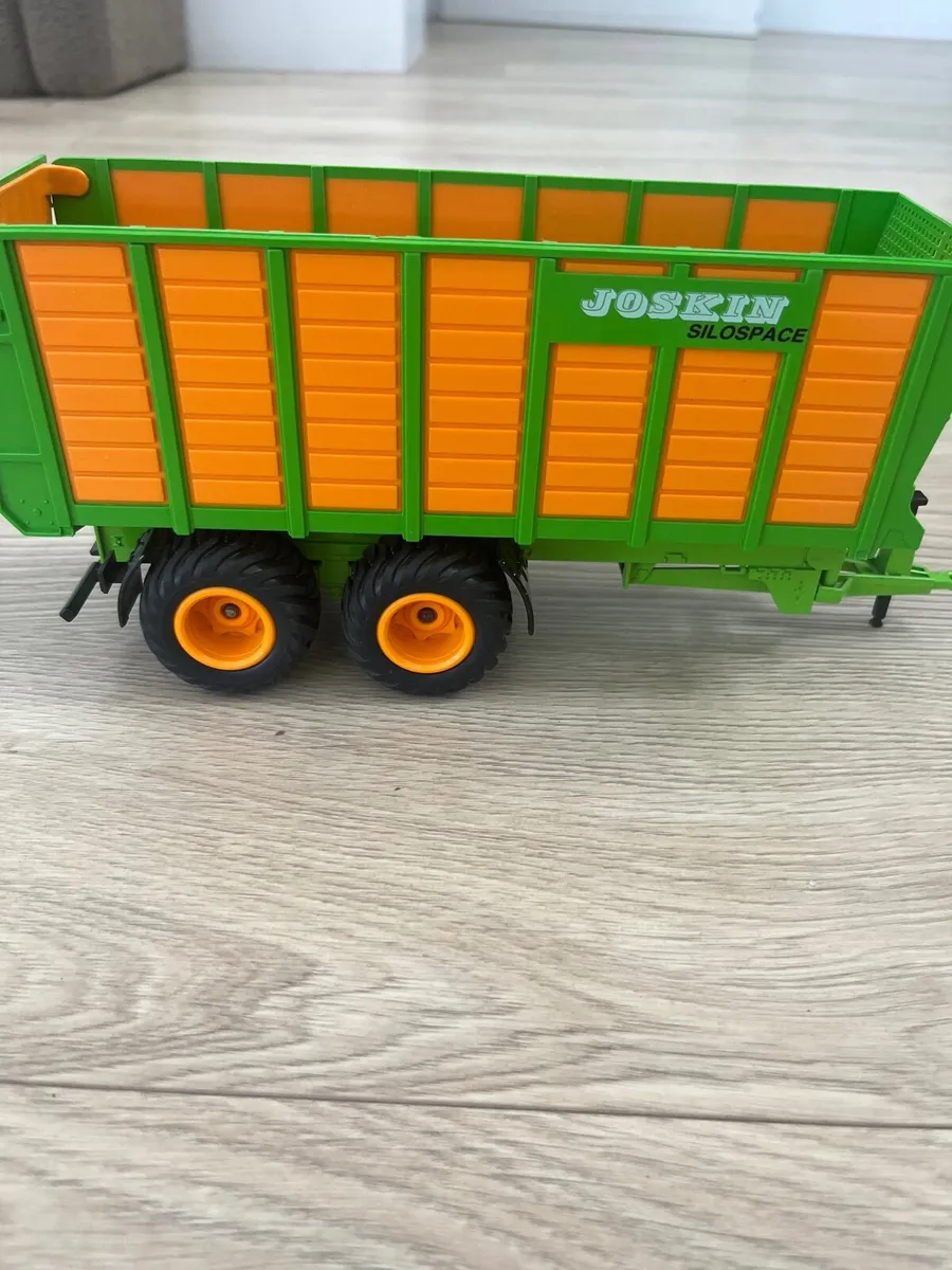 Toys - Image 1