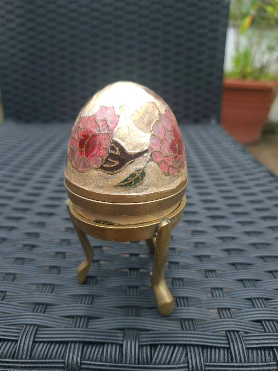 Vintage Cloisonné/enamel Brass Egg Trinket Box - Image 2