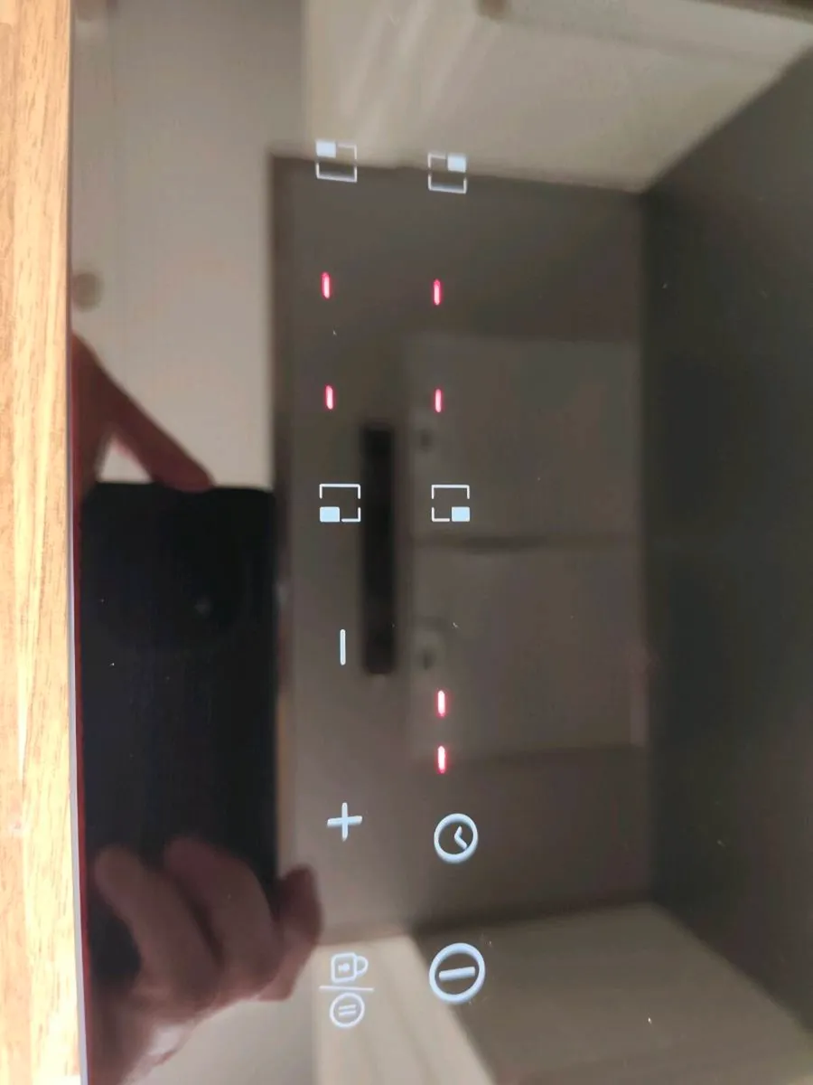 60cm Induction Hob - Image 3