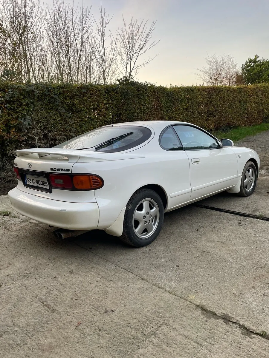 Toyota celica - Image 4