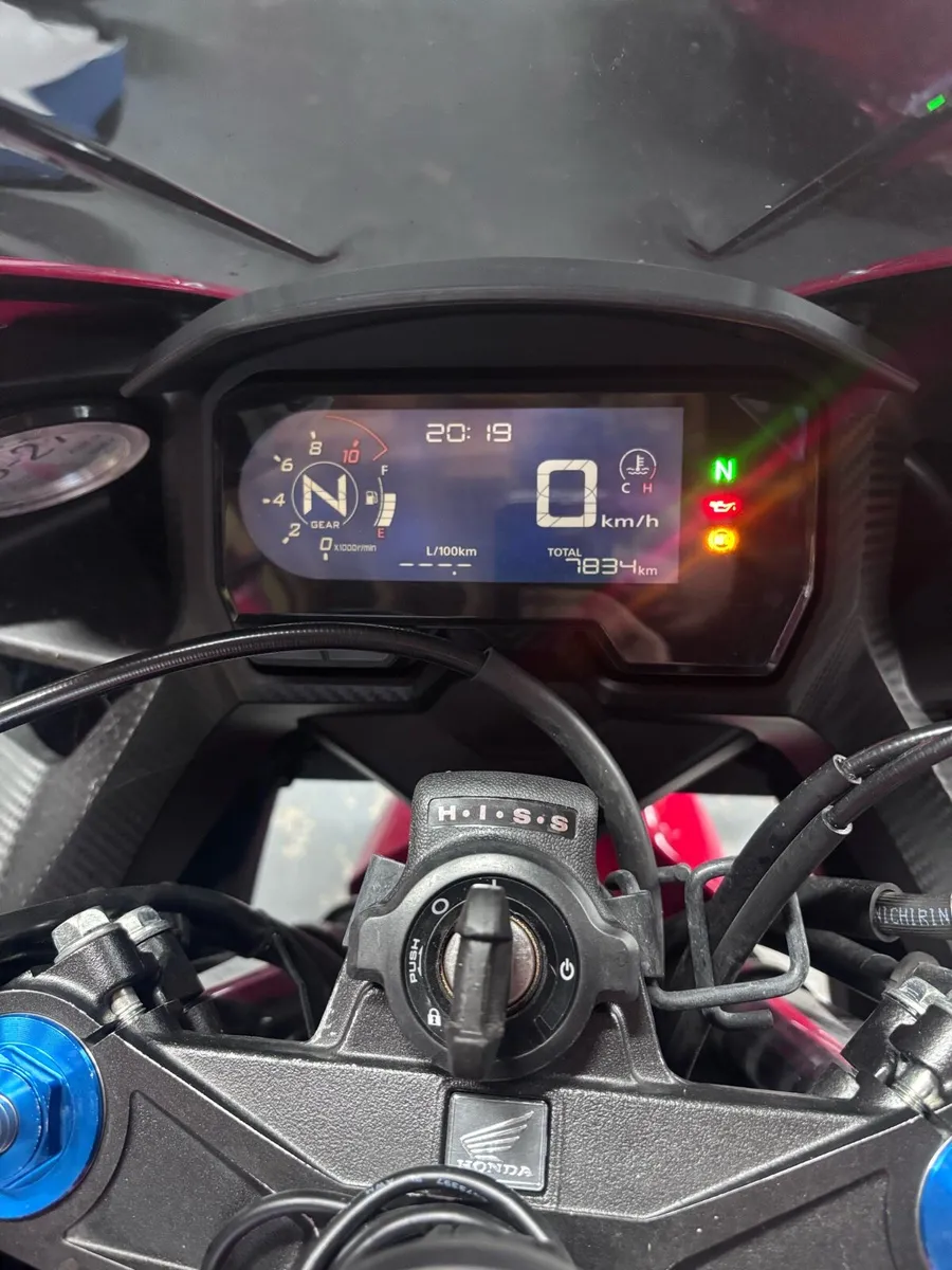 Honda cbr500r low miles - Image 4