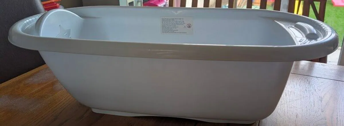 Baby bath - Image 2